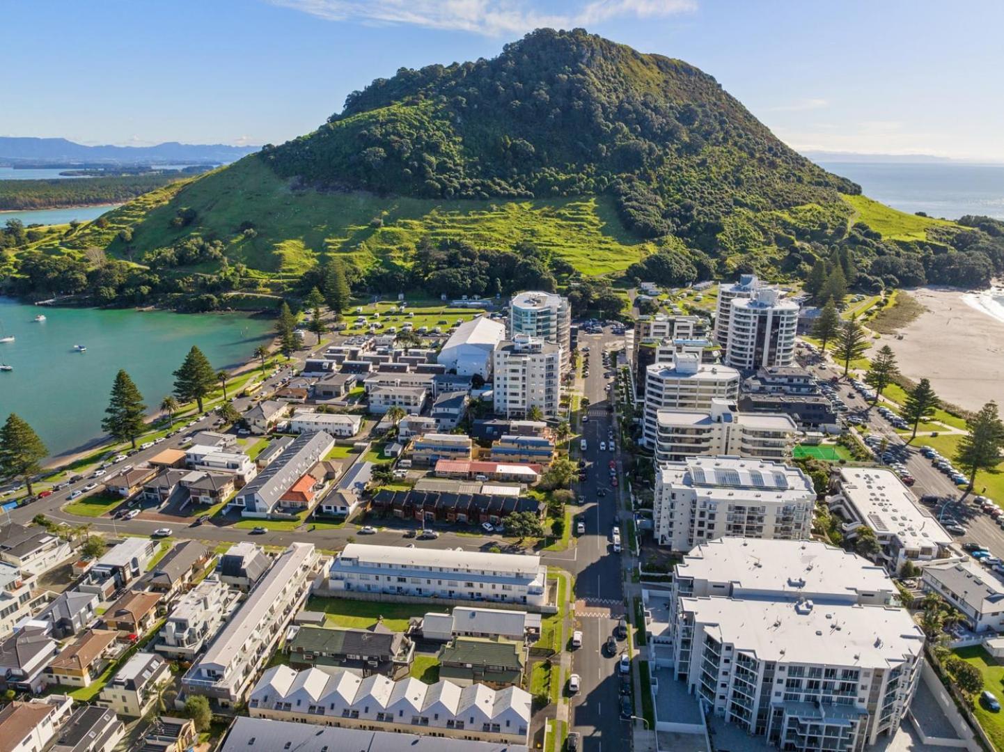 The Iconic Kiwi Bach, Full Site Downtown Mount Villa Mount Maunganui Dış mekan fotoğraf